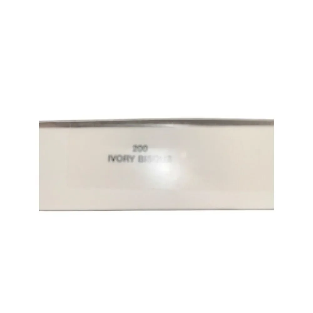 Marc Jacobs 200 IVORY Bisque Perfection Powder‎ Featherweight Foundation 0.38 oz